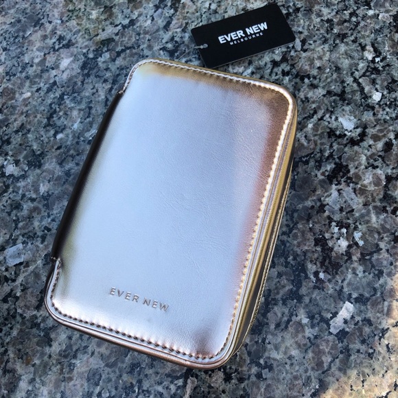 โค๏ธ EVER NEW Rose Gold zipped travel case - Picture 11 of 12